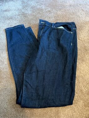 Signature by Levi Strauss Women's Dark Blue Skinny Jeans